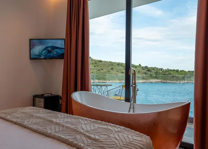 Siro Kerma Private Sarandë