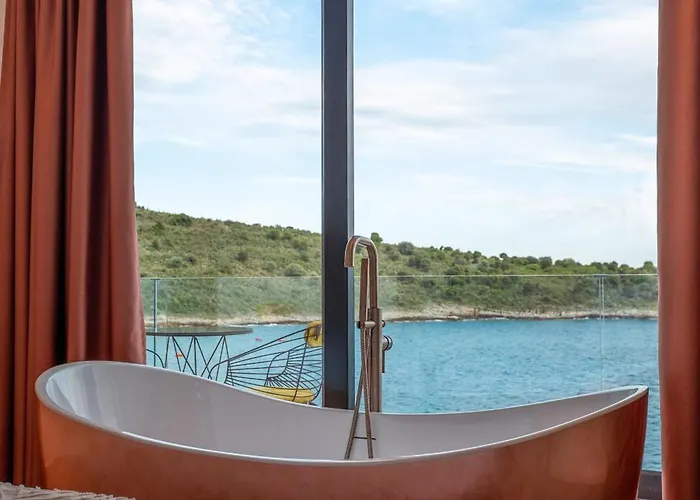 Siro Kerma Private Sarandë