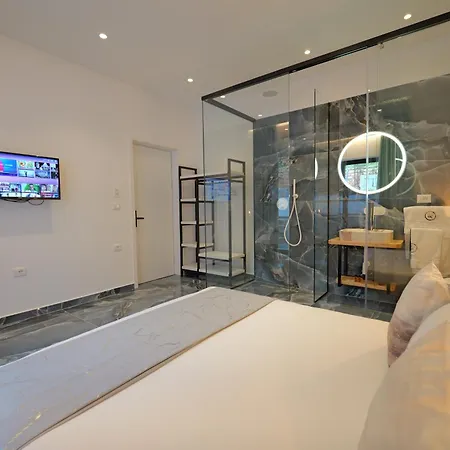 Siro Kerma Private Sarandë