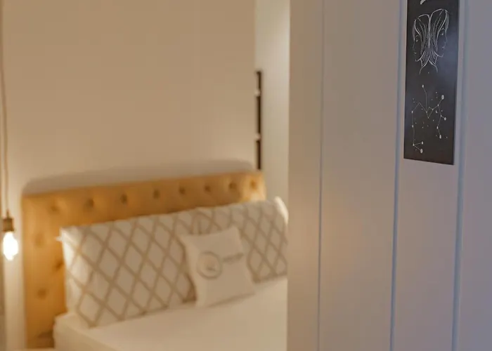 Siro Kerma Private Sarande